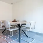 Wonderful New Apartment By The Beach