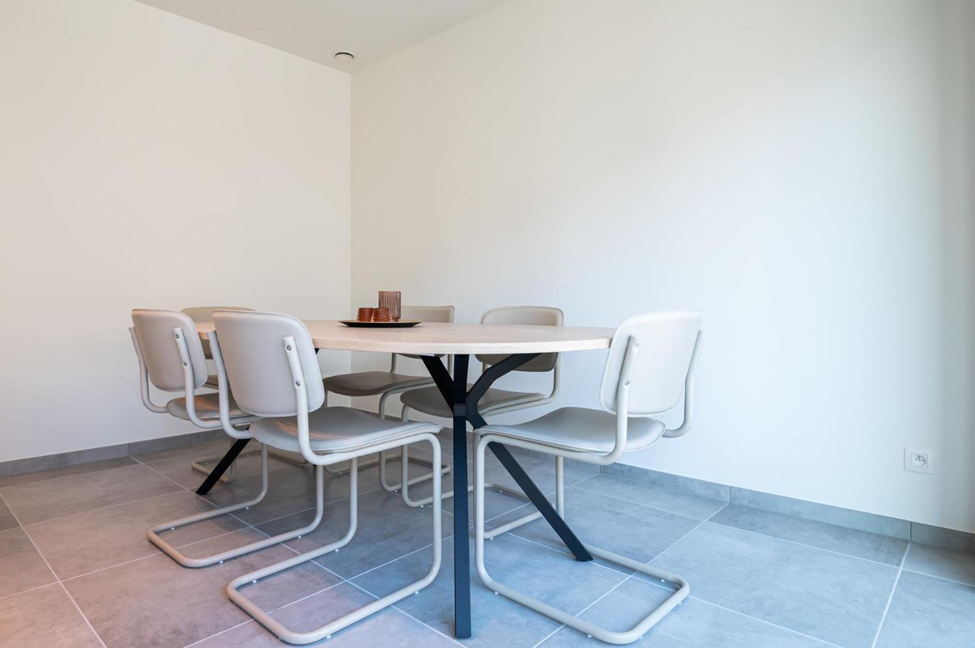 Appartement Wonderful New By The